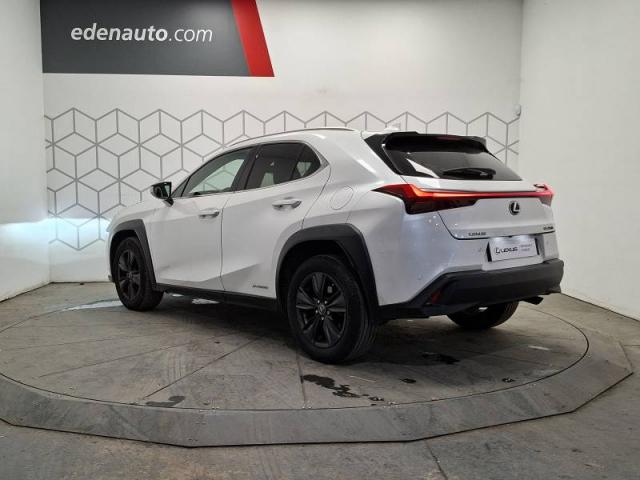 Lexus Ux image 8