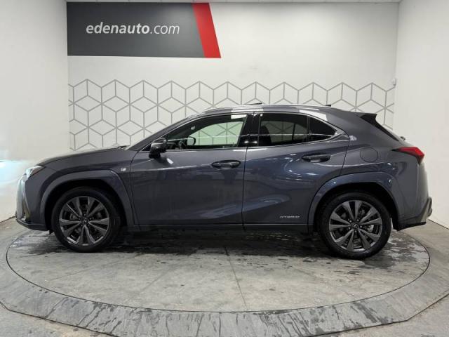 Lexus Ux image 6