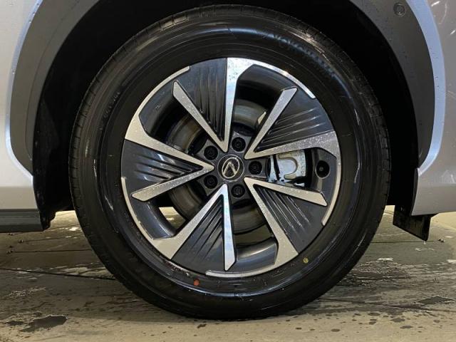 Lexus Rz image 6