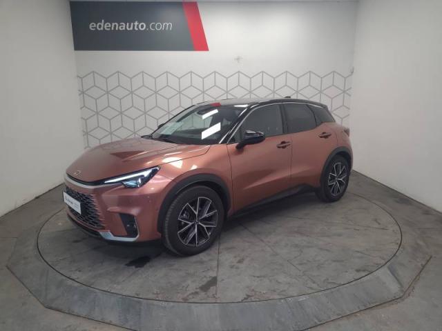 Lexus Lbx 2wd Cool