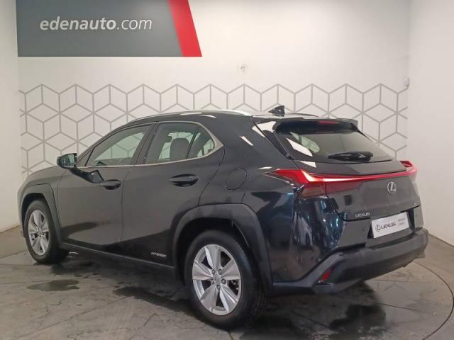 Lexus Ux image 7