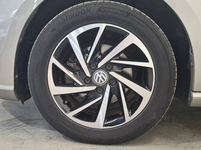 Volkswagen Golf image 1