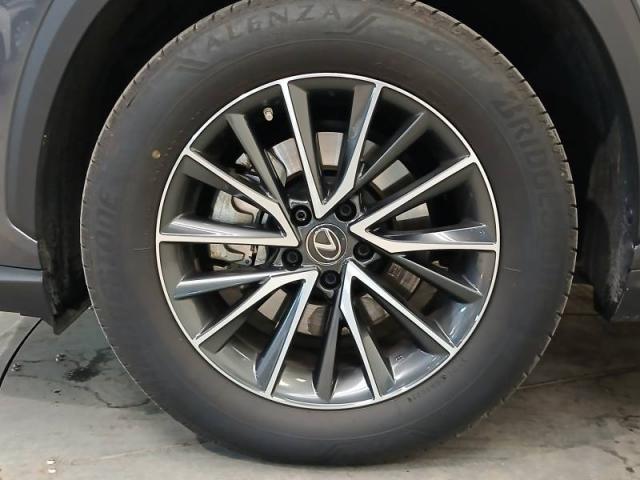 Lexus Nx image 2