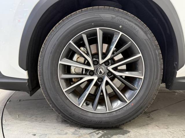 Lexus Nx image 2