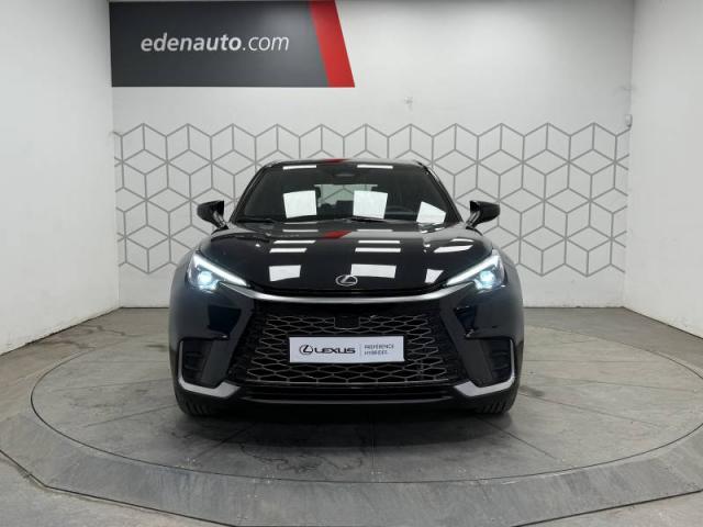 Lexus Lbx image 8