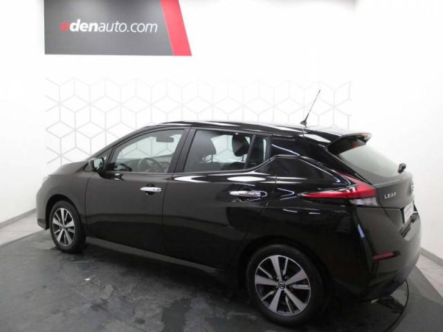 Nissan Leaf image 1