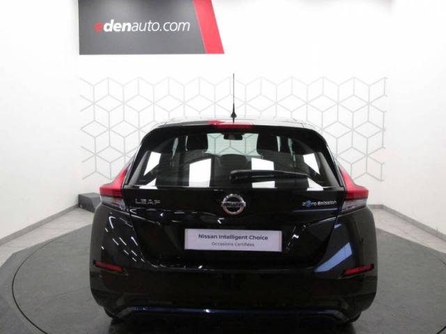 Nissan Leaf image 9