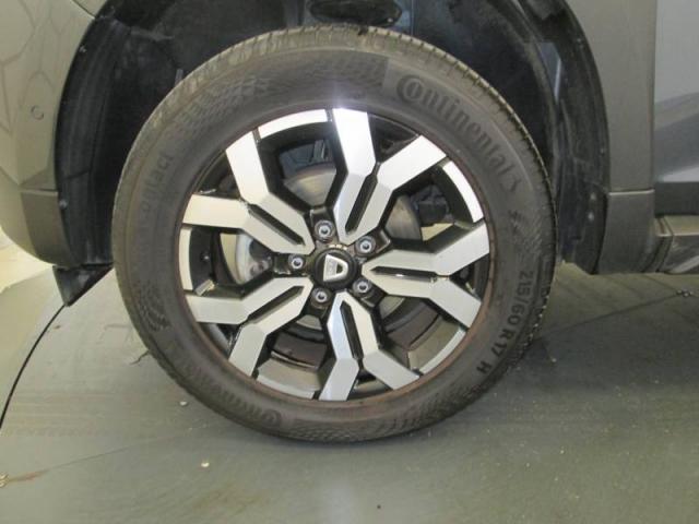 Dacia Duster image 8
