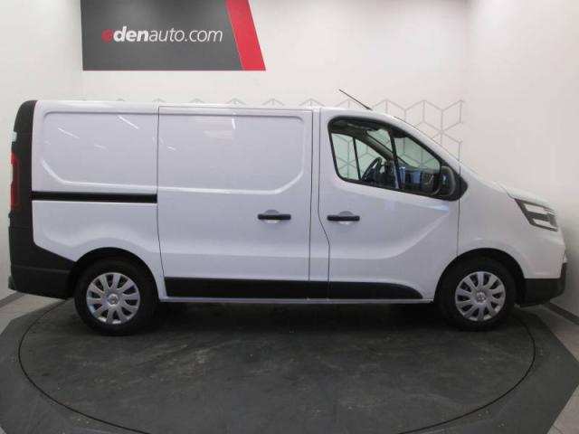 Nissan Primastar image 2