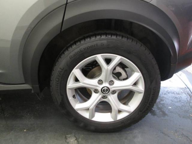 Nissan Juke image 3