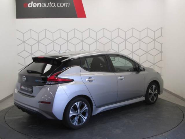 Nissan Leaf image 1