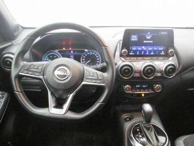 Nissan Juke image 4