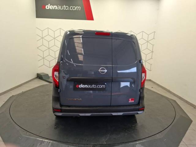 Nissan Townstar image 7