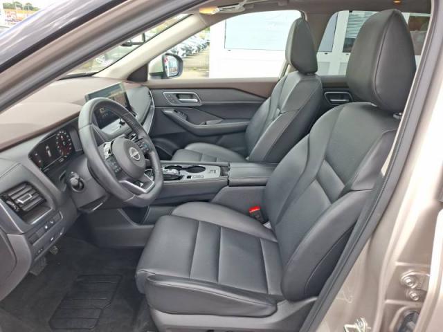 Nissan X-Trail image 1