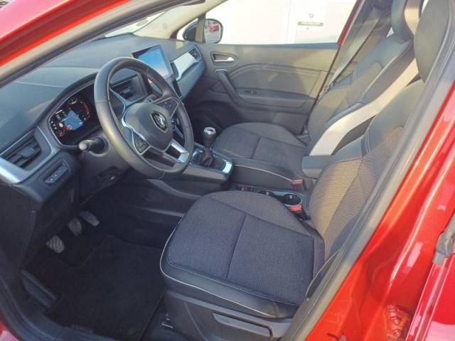 Renault Captur image 2
