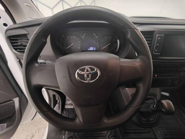 Toyota Proace image 8