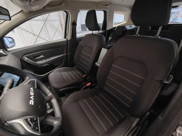 Dacia Duster image 7