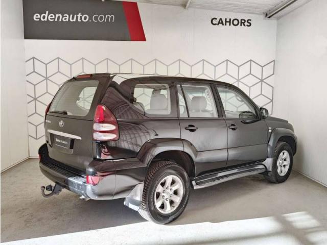 Toyota Land Cruiser image 2