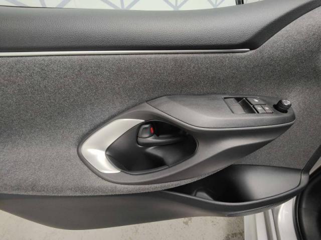 Toyota Yaris image 9