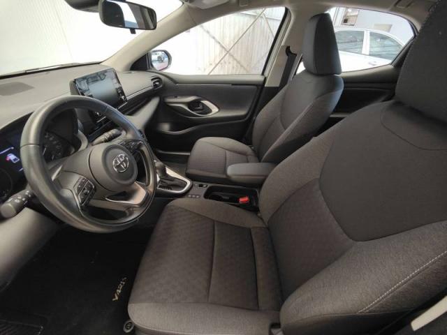 Toyota Yaris image 3