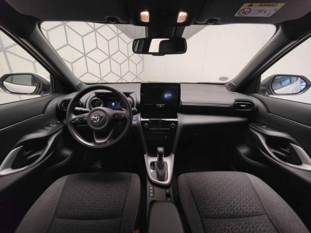 Toyota Yaris image 2
