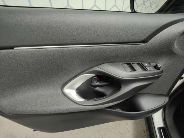 Toyota Yaris image 9