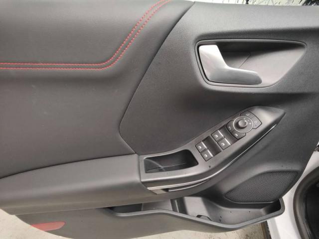 Ford Puma image 2