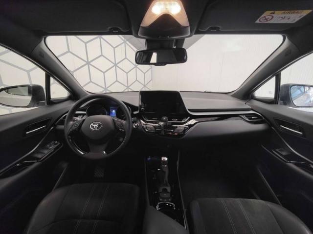 Toyota C-Hr image 3