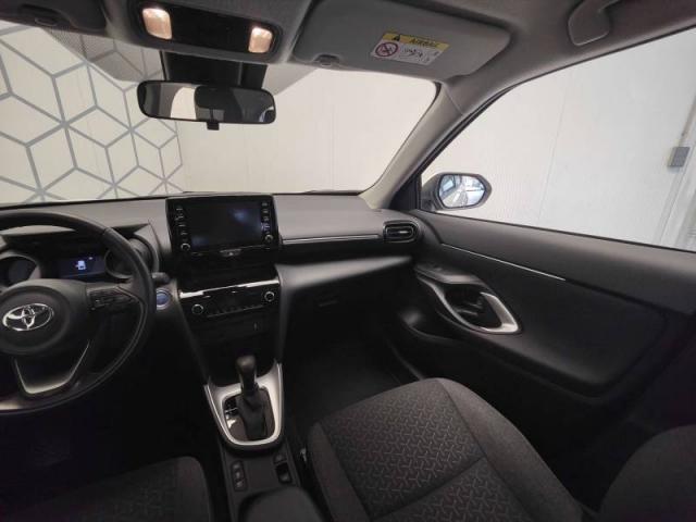 Toyota Yaris image 2