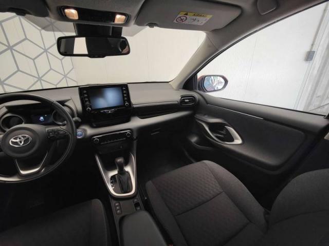 Toyota Yaris image 2
