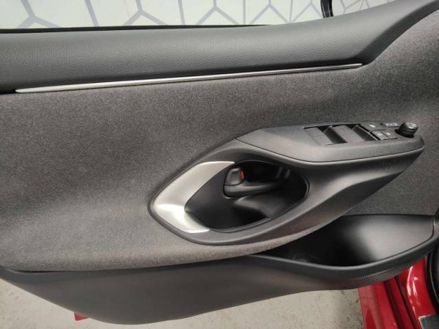 Toyota Yaris image 7