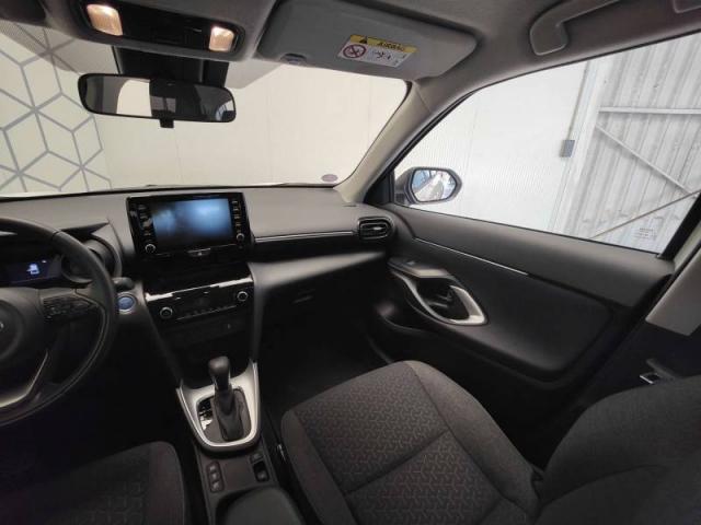 Toyota Yaris image 8