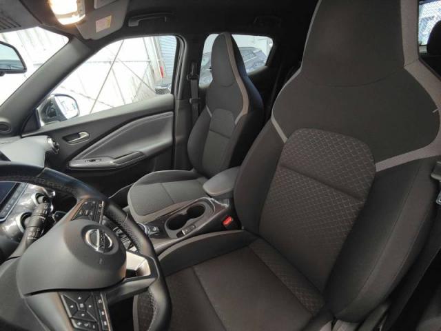 Nissan Juke image 8