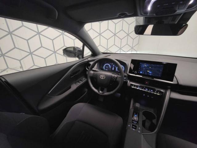 Toyota C-Hr image 9
