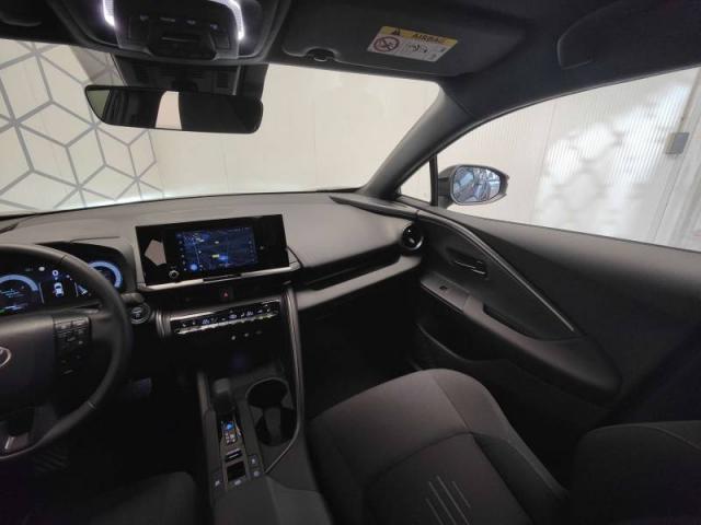 Toyota C-Hr image 1