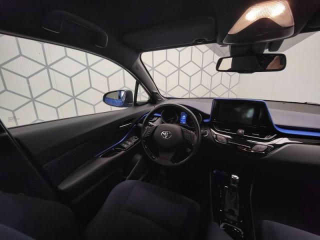 Toyota C-Hr image 7