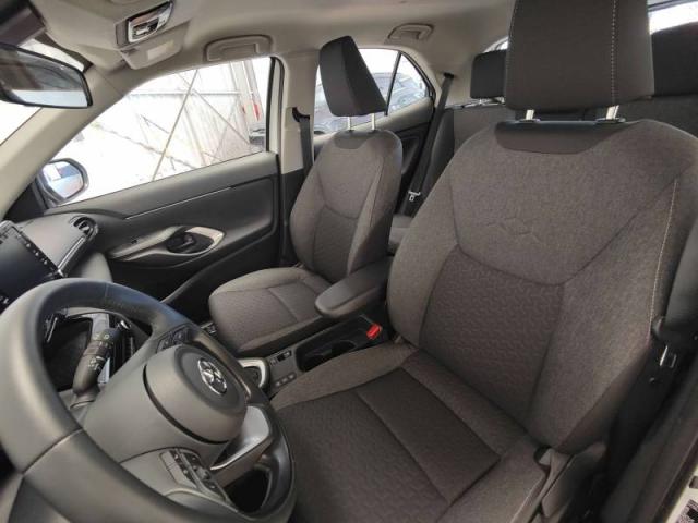 Toyota Yaris image 8
