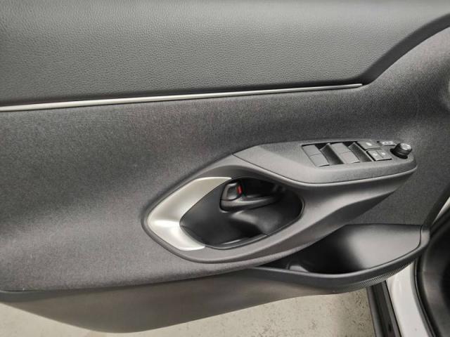 Toyota Yaris image 5