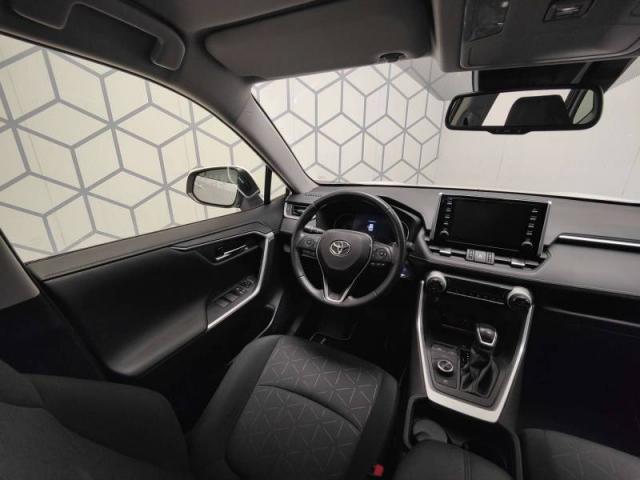Toyota Rav4 image 8