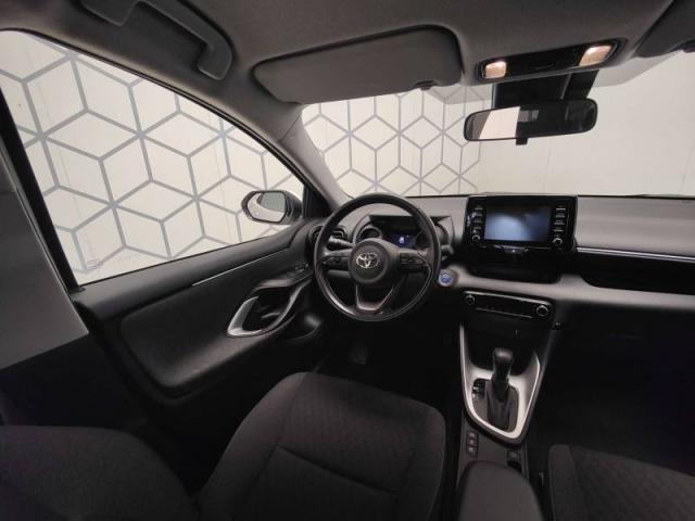 Toyota Yaris image 2