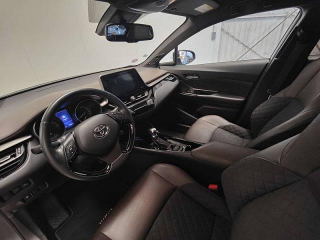 Toyota C-Hr image 7