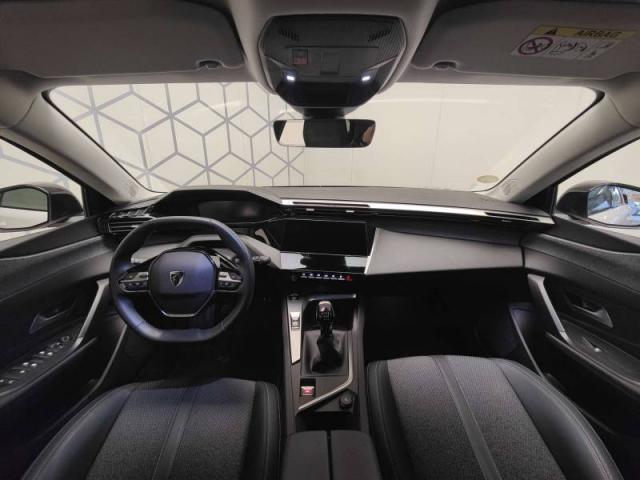 Peugeot 308 image 3
