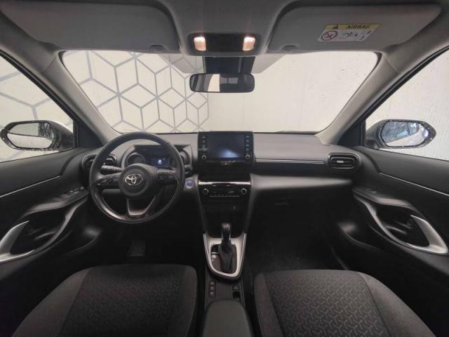 Toyota Yaris image 2