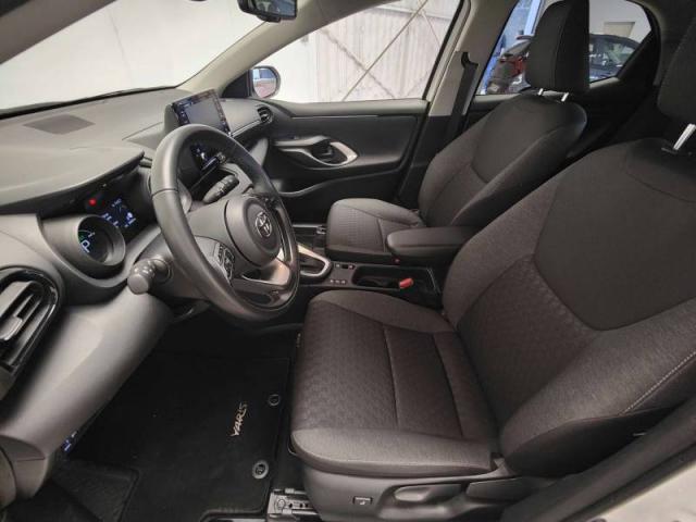 Toyota Yaris image 8