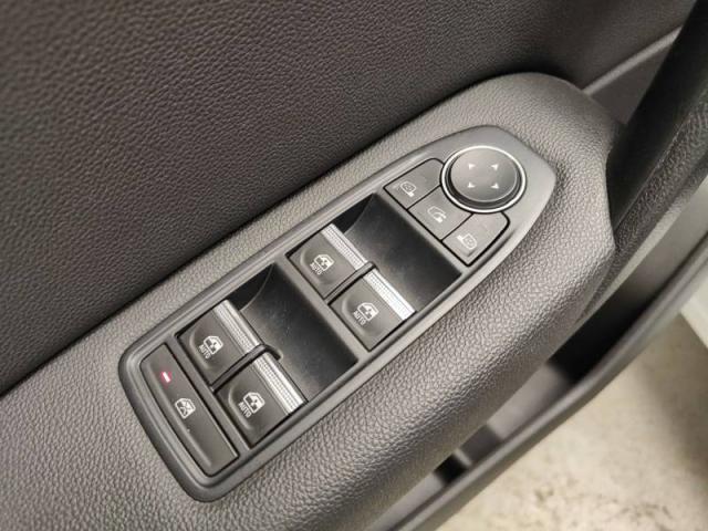 Renault Captur image 7