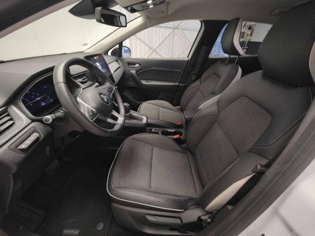 Renault Captur image 9
