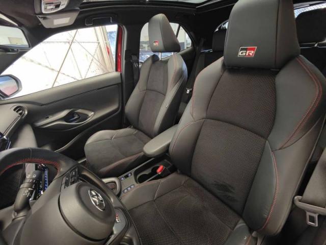 Toyota Yaris image 6