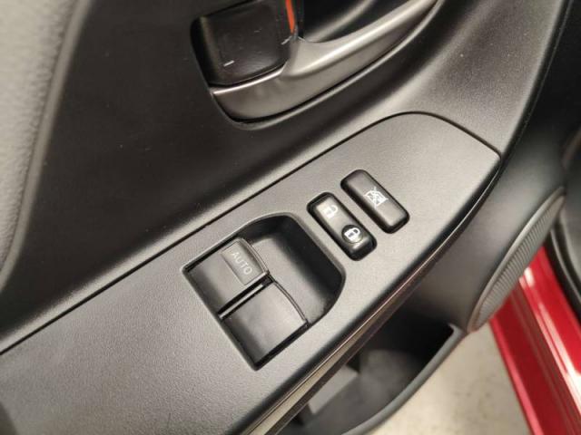 Toyota Yaris image 9