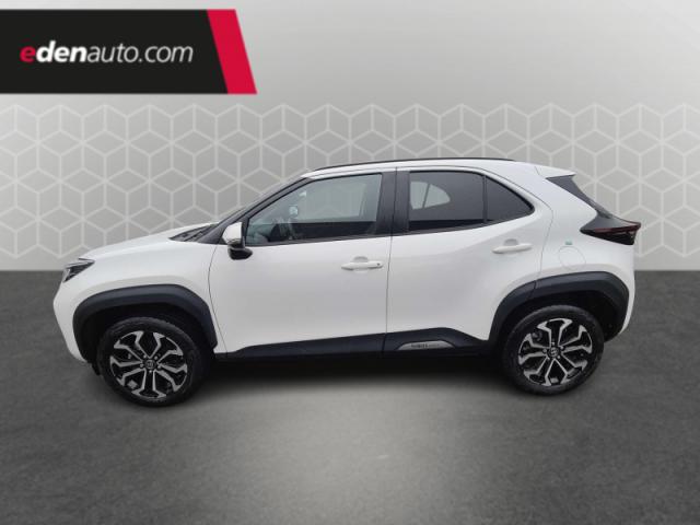 Toyota Yaris image 2