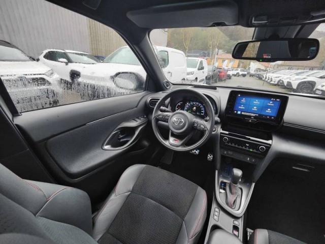 Toyota Yaris image 8